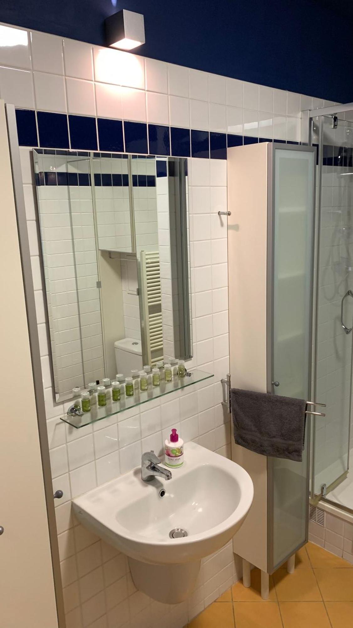 Apartment Ceskomoravska - O2 Arena Prag Eksteriør billede
