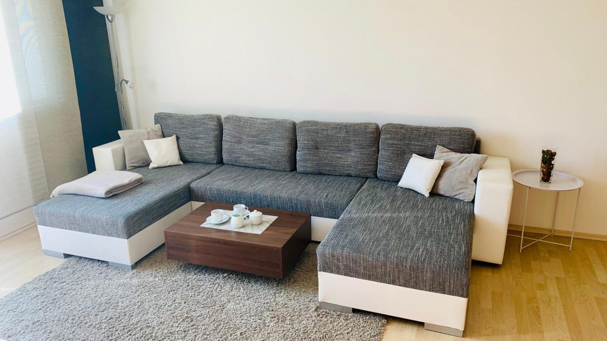 Apartment Ceskomoravska - O2 Arena Prag Eksteriør billede